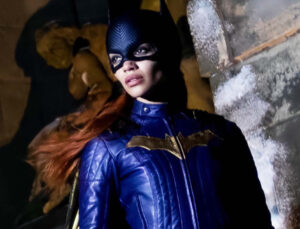 ABD’nin işi gücü yok, Batgirl sinemasının iptalini tartışıyor! Kaygısını seviyim butonu!