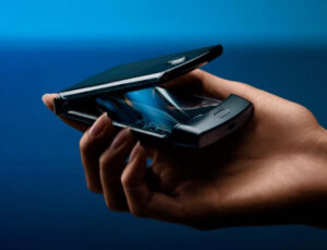 Motorola’nın yeni katlanabilir akıllı telefonu bir defa daha göründü
