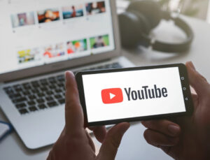 YouTube fenomenlerine berbat haber! Hesaplar tek tek silinecek!