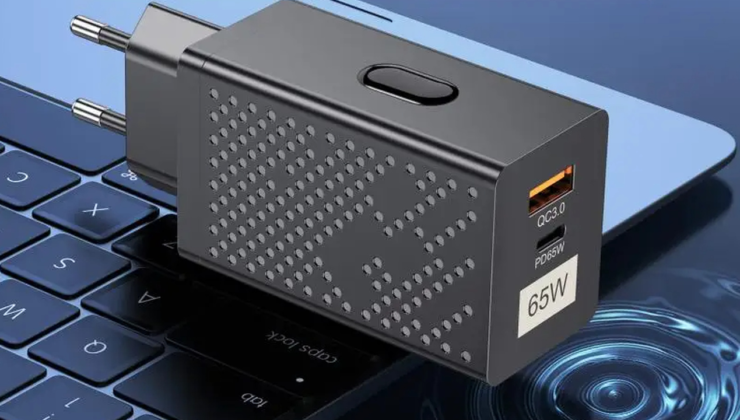 HTC’den çok portlu yeni 65W GaN şarj aygıtı