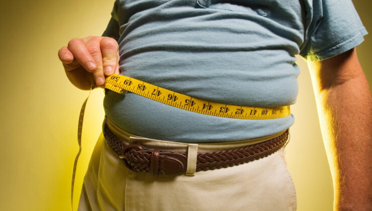 Bunu yapan mum üzere eriyor, işte 3 günde -5 kilo verdiren o tanım