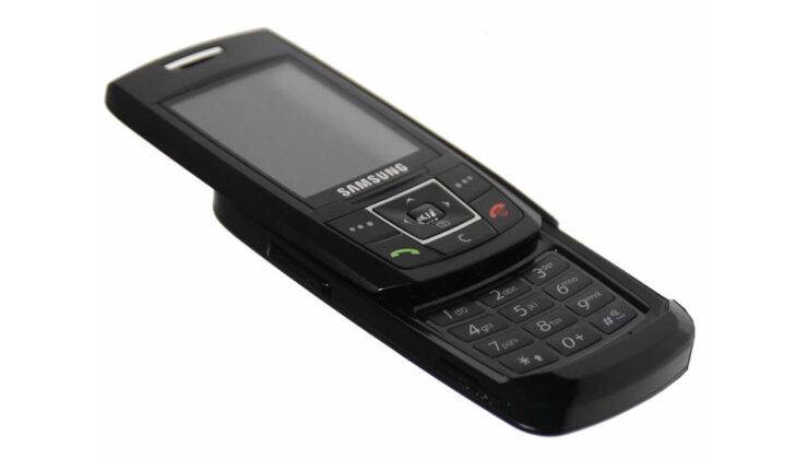 Efsane geri dönüyor, Samsung E250 tekrar satışa çıkabilir