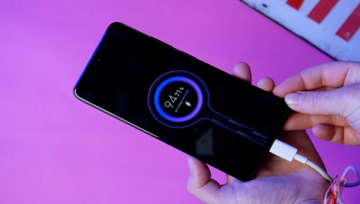 Samsung şarjı 24 saat giden akıllı telefonlar geliştiriyor