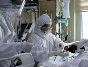 Yeni salgın yüzünden okullar kapatılacak mı?