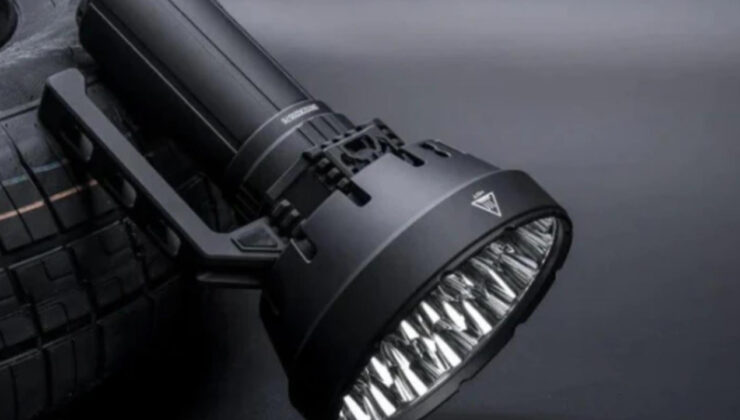 Kampçılar buraya, Xiaomi yeni el fenerini tanıttı