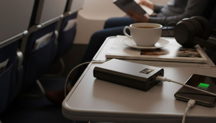 İstanbul’a giden uçakta powerbank paniği