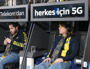 Türk Telekom’dan dünyada birinci: Görme engelli taraftarlar için 5G takviyeli tribün