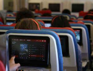 Uçuş vazifelisi açıkladı: Uçakta bu iki şeyi asla yapmayın