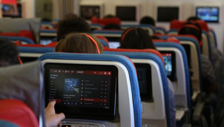 Uçuş vazifelisi açıkladı: Uçakta bu iki şeyi asla yapmayın