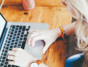 Yaşını doğrulamayan artık bilgisayar kullanamayacak!