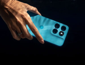 200 MP kameralı Moto G87 tanıtıldı