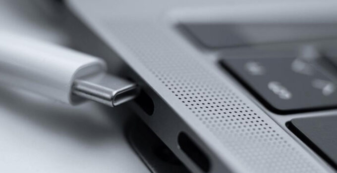 Avrupa Birliği’nde laptoplar için USB-C şarj zorunluğu başladı