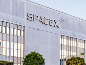 Elon Musk’ın şirketi SpaceX borsaya giriyor