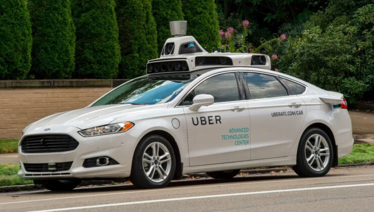 Uber Otonom sürüş için düğmeye bastı