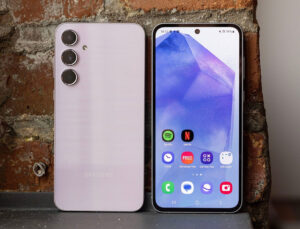 Galaxy A55 ve A35 için One UI 8.5 güncellemesi çıktı