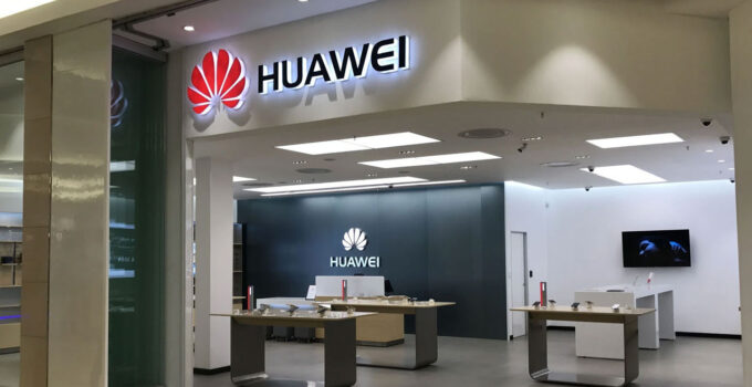 Huawei Türkiye’de mağaza açıyor