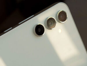 Samsung telefonda büyük delik kapandı: Çabucak güncelleyin!